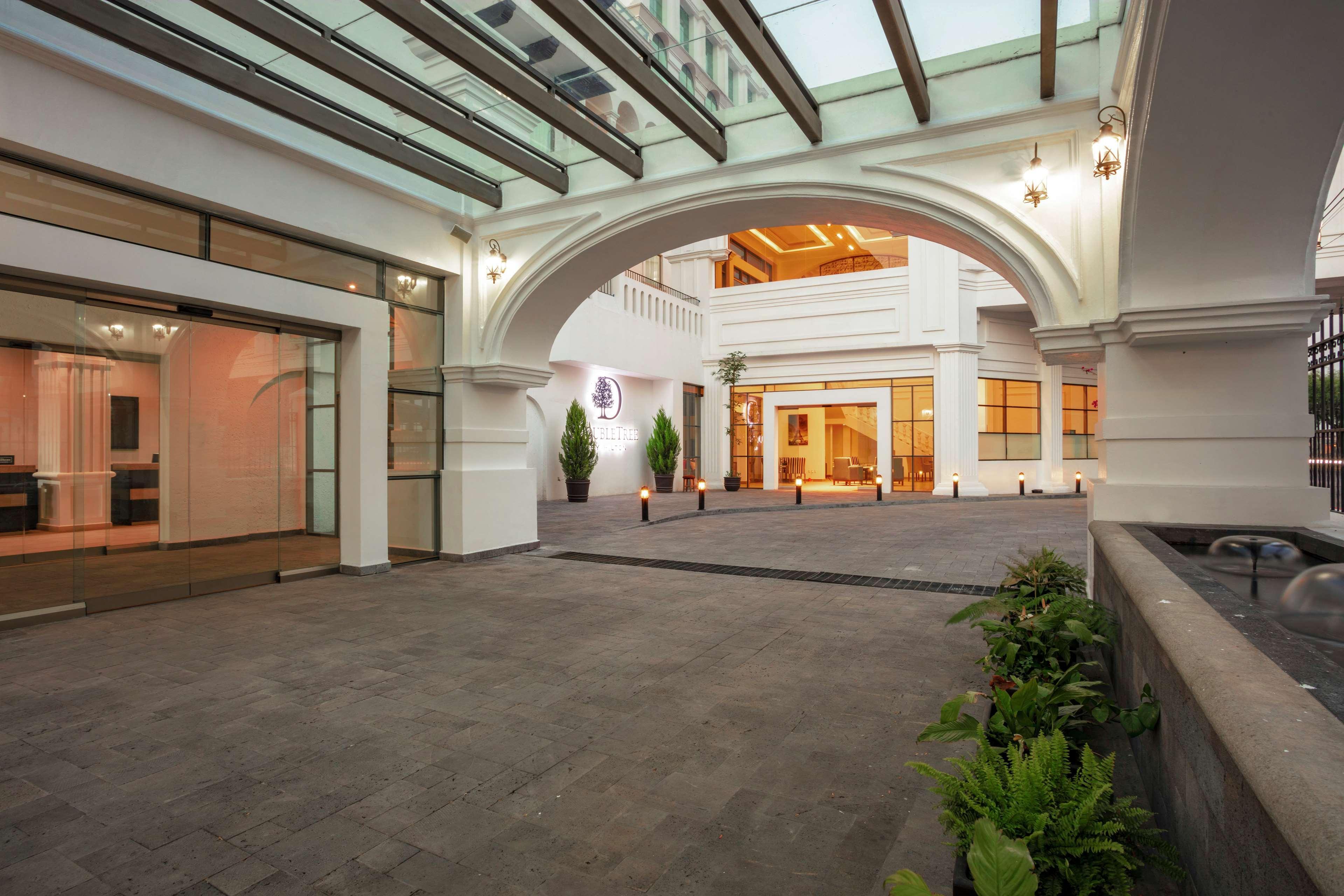 מלון Doubletree By Hilton טולוקה מראה חיצוני תמונה