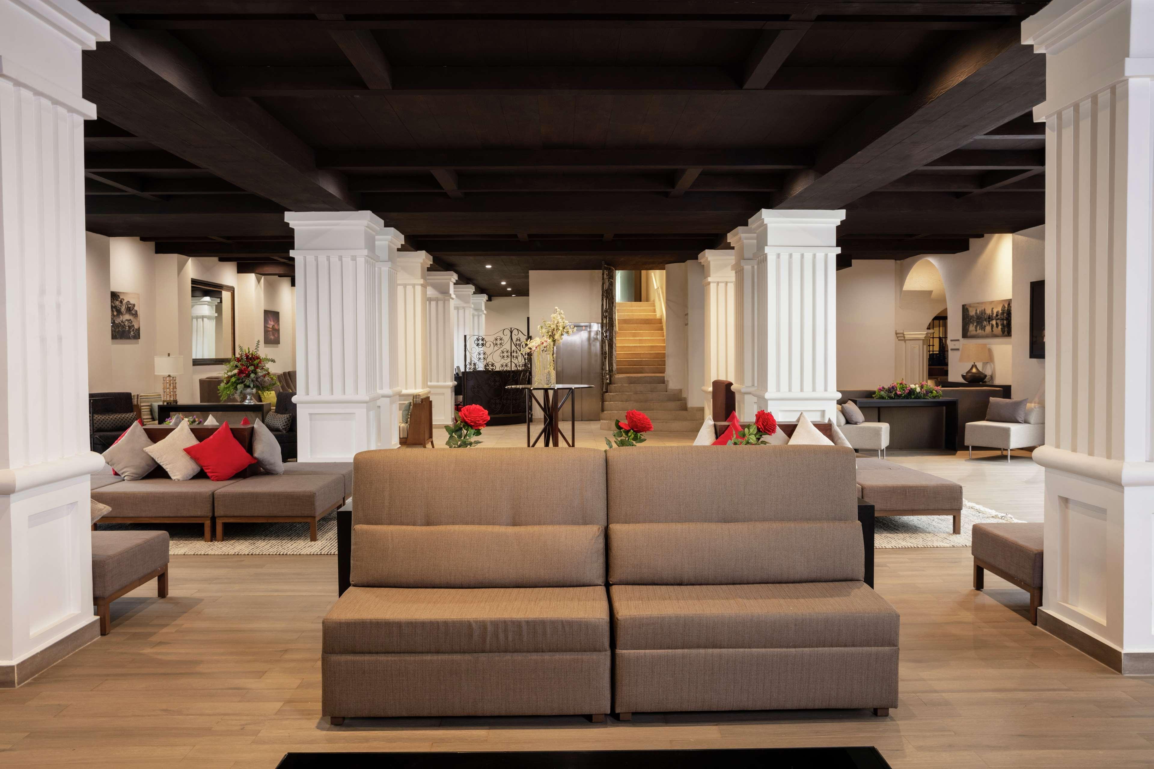 מלון Doubletree By Hilton טולוקה מראה חיצוני תמונה