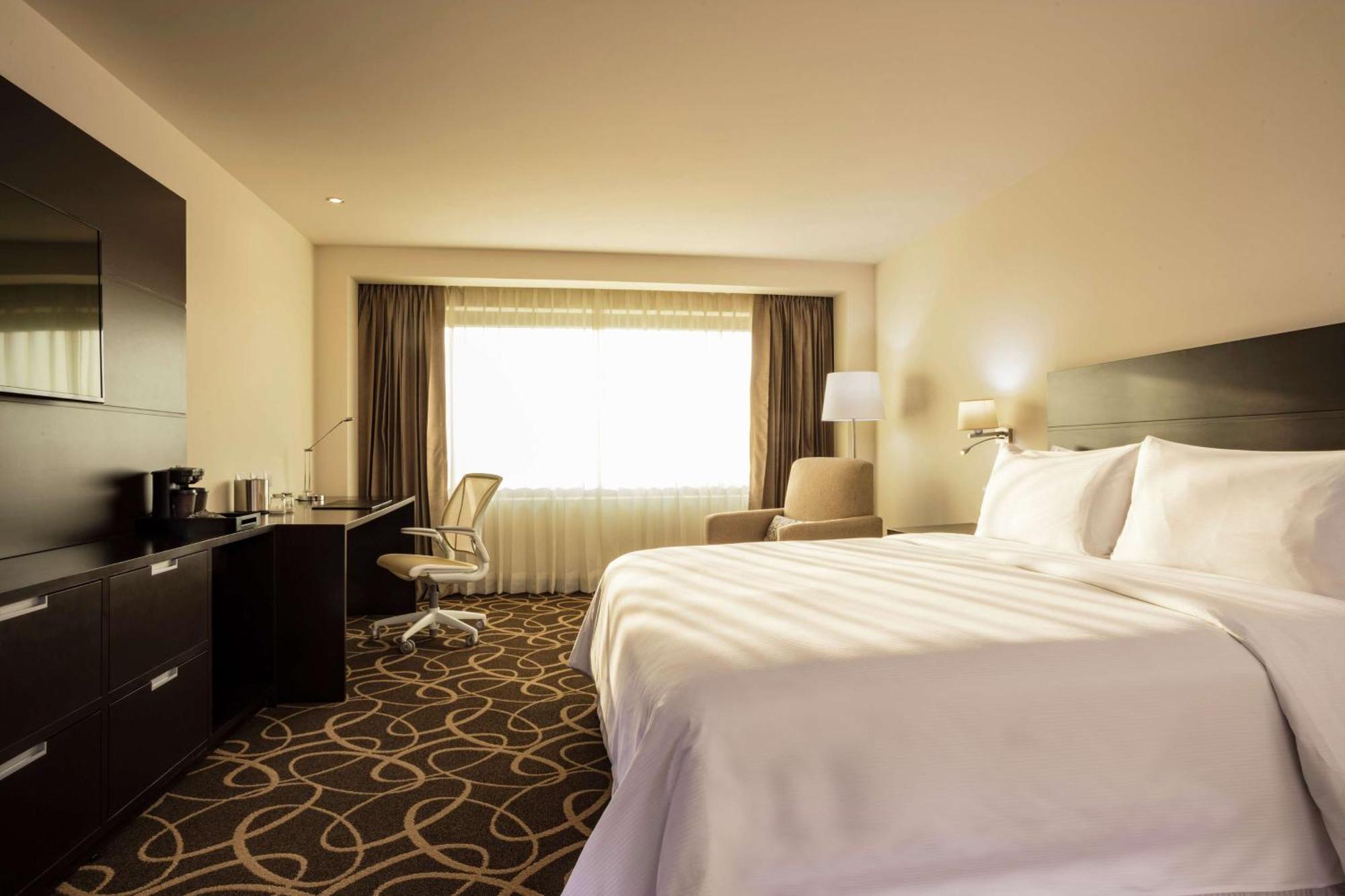 מלון Doubletree By Hilton טולוקה מראה חיצוני תמונה