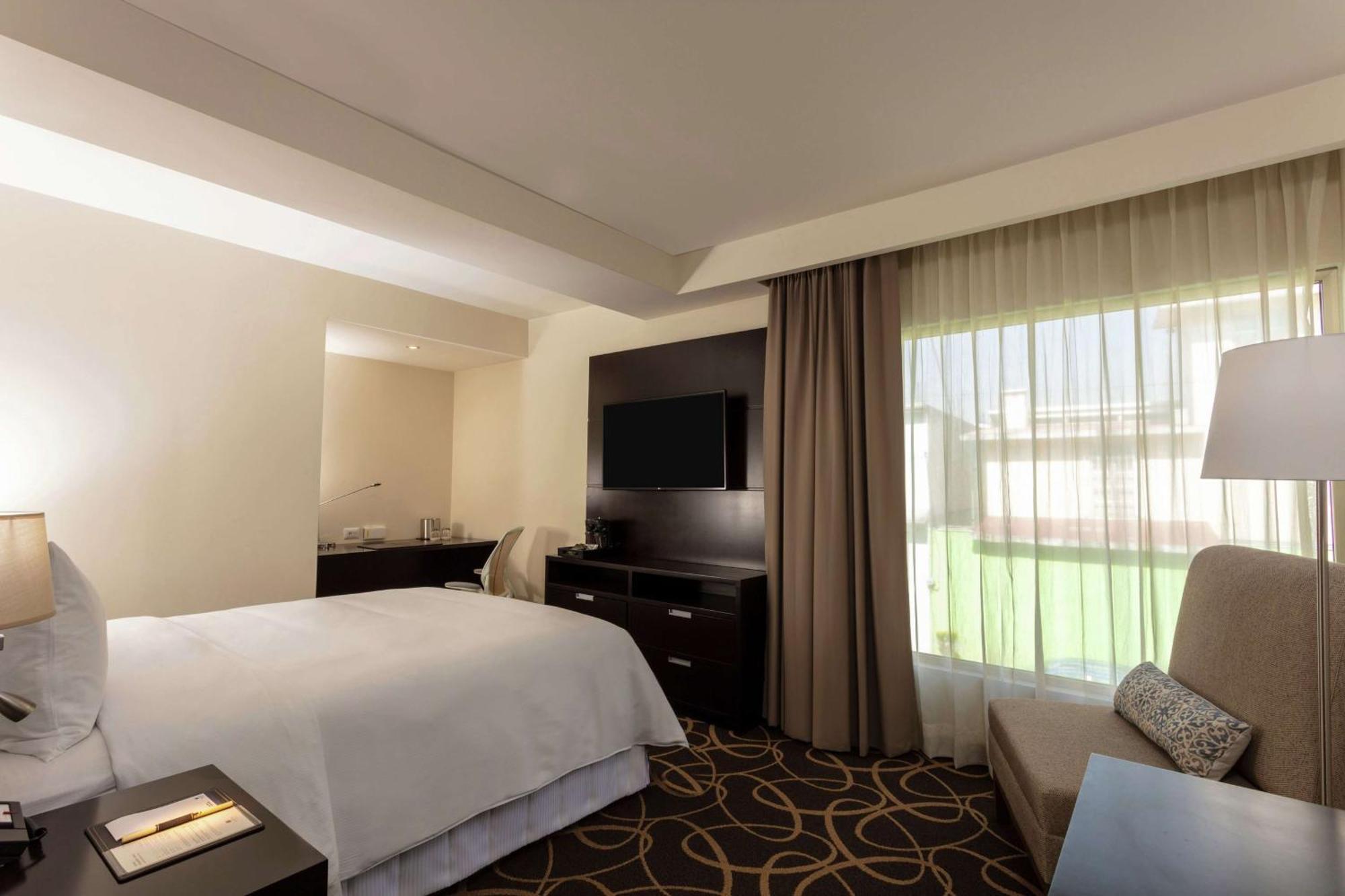 מלון Doubletree By Hilton טולוקה מראה חיצוני תמונה